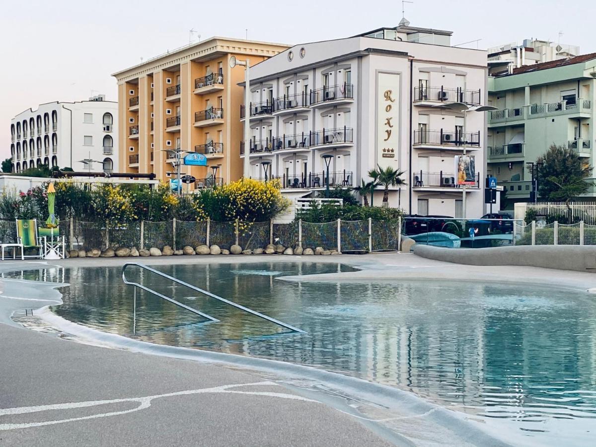 Residence Roxy Misano Adriatico Exteriér fotografie
