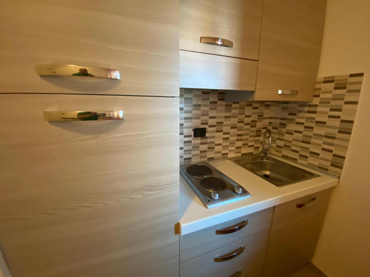 Residence Roxy Misano Adriatico Exteriér fotografie