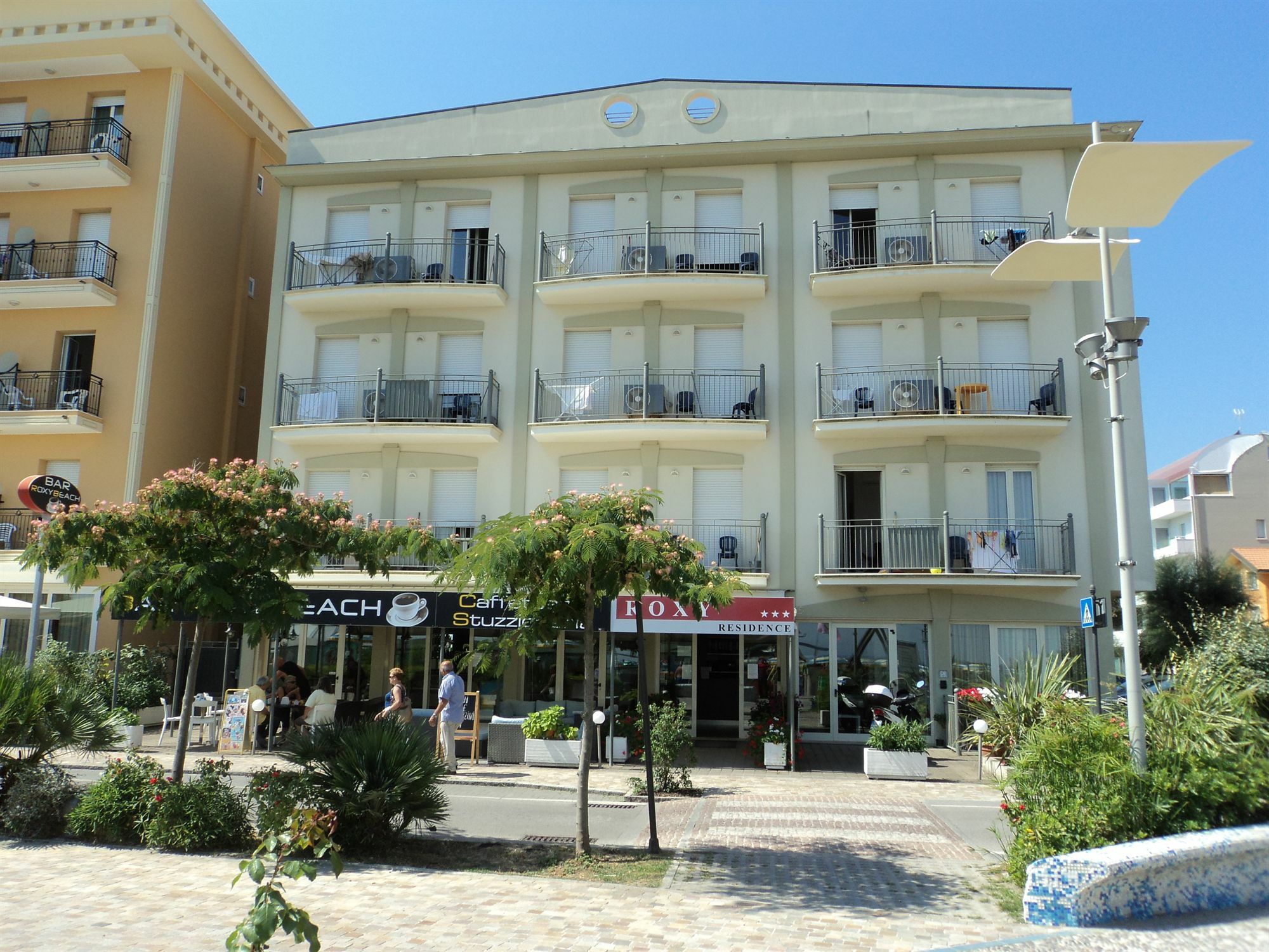 Residence Roxy Misano Adriatico Exteriér fotografie