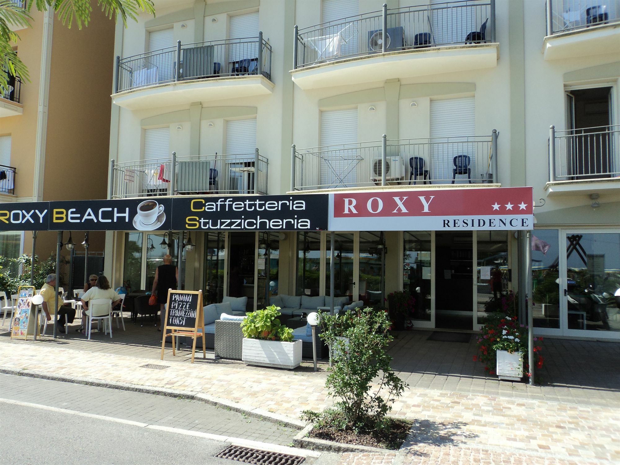 Residence Roxy Misano Adriatico Exteriér fotografie